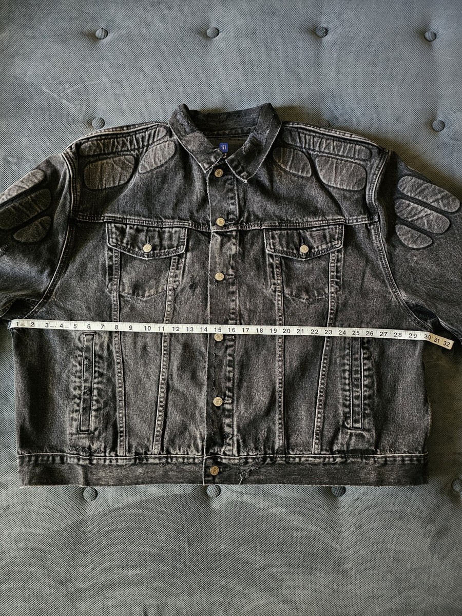 Yeezy Gap Engineered By Balenciaga Padded Denim Jacket Yeezy Gap Engineered By Balenciaga Padded Denim Jacket