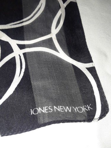 Jones New York Black White Geometric 100% Silk Oblong Scarf 51" READ - Picture 2 of 11