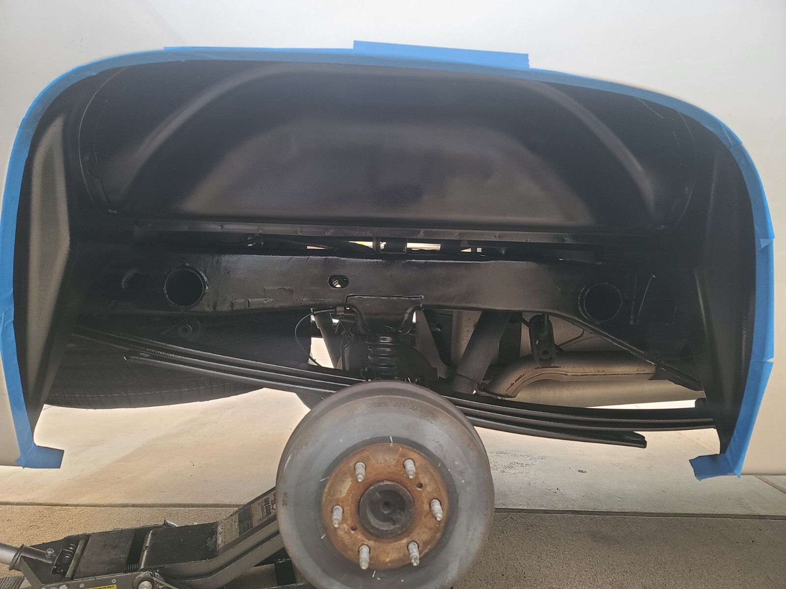 Black Truck Bed Liner Trailer Coating Spray Protection Automotive Paint