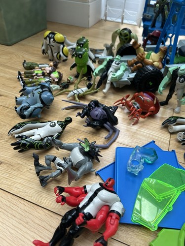 Large Bundle Of Ben 10 Figures With Transforming Rust bucket & More! - Picture 18 of 21
