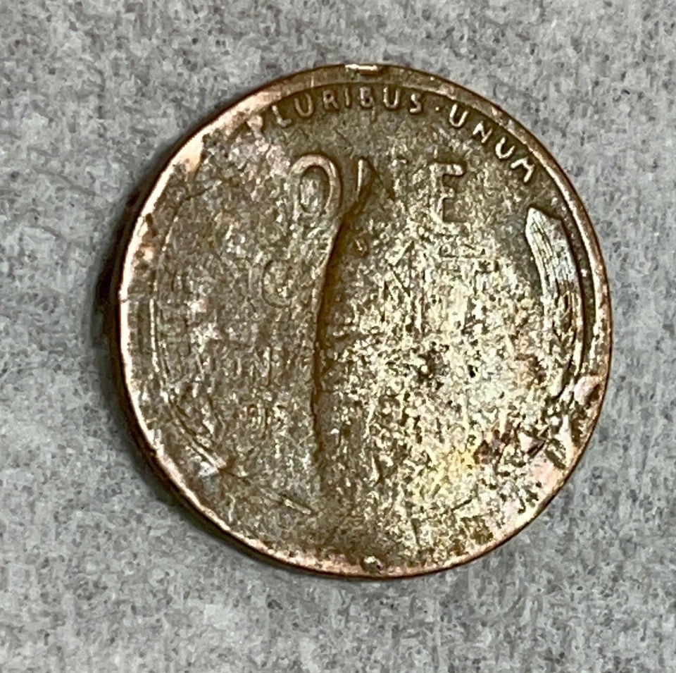 1926 Lincoln Memorial Cent — Struck Through Capped Die Mint Error Plus More - Image 3 of 3