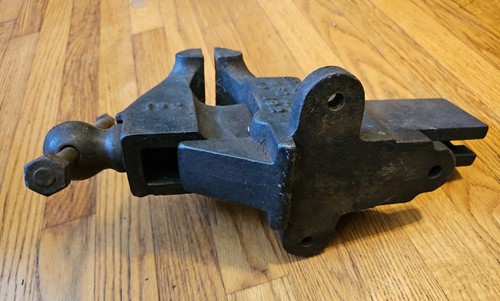 Vintage Rock Island 192 Schraubstock - 4" Backen - Bild 4 von 9