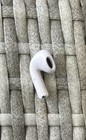 Apple AirPods 4. generacji redukcja szumów A3055 „Tylko po prawej stronie”