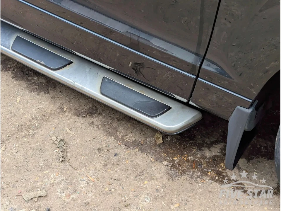 Audi Q7 Set Of Running Board Step Bars 2008 SUV 4/5dr 4L (07-09) 4.2 TDI quattro - Image 2 of 4