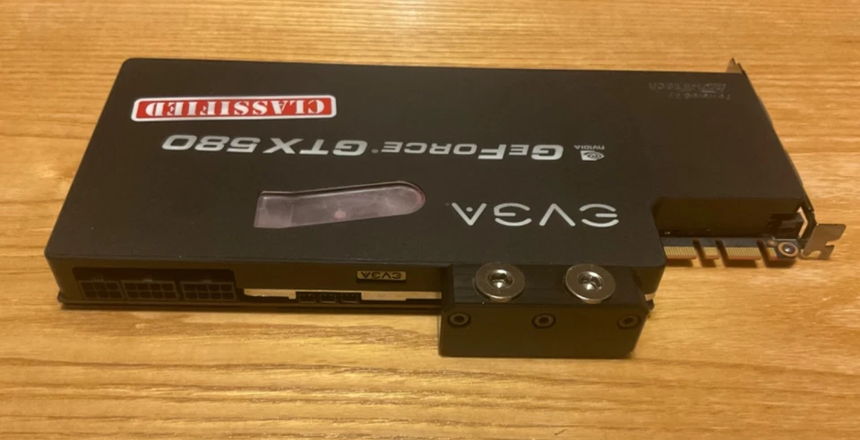 EVGA NVIDIA GTX 580 CLASSIFIED Hydro Copper 3GB GDDR5 PCIe Graphics Card - Image 4 of 4