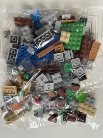 LEGO Minecraft: The Crafting Box 2.0 (21135) NEW - No Box