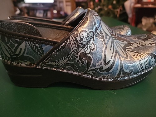 Dansko Professional Clogs Damen Denim Floral Lackleder Gr. 37 - Bild 5 von 11