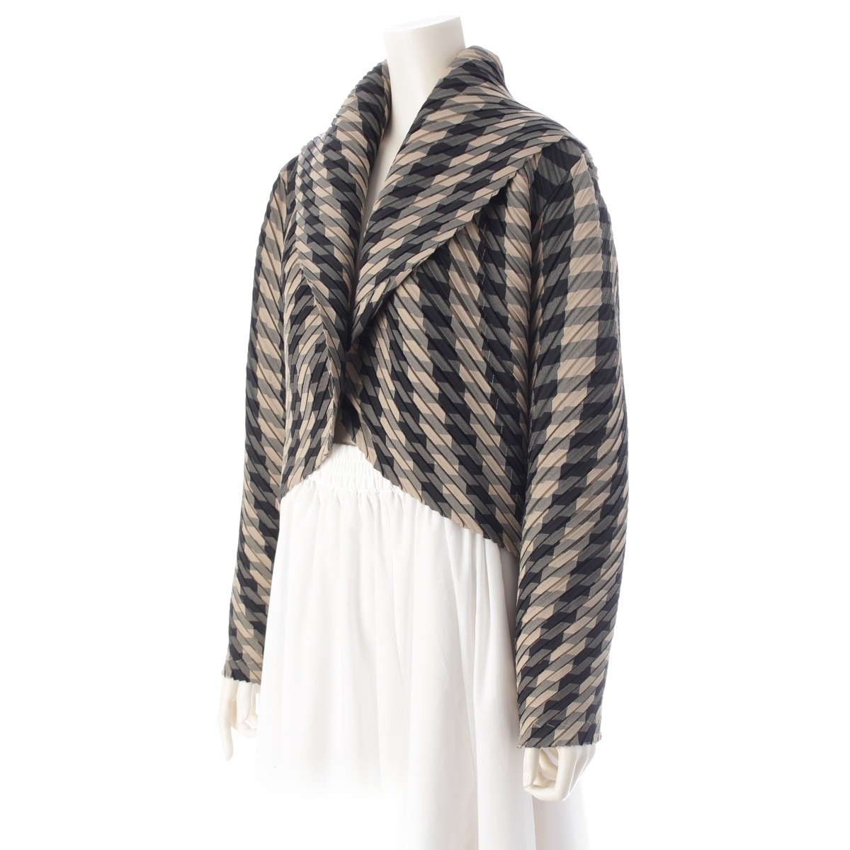 ALTRA ISSEY MIYAKE Giacca a quadri rotonda trasformata con colletto grande marinaio plissettata...