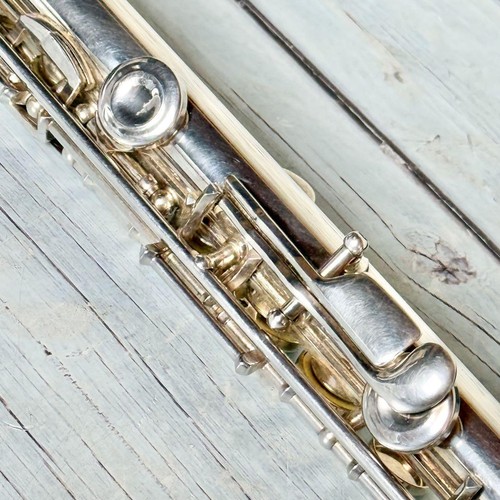 Pearl PF-501 Flute Nickel Silver E mechanism Used with Hard Case - Picture 8 of 12