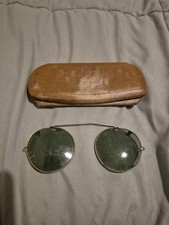 Vintage Clip On Aviator Style Sun Glasses