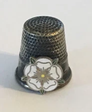 Flower Flowers Thimble Vintage Souvenir Collectible
