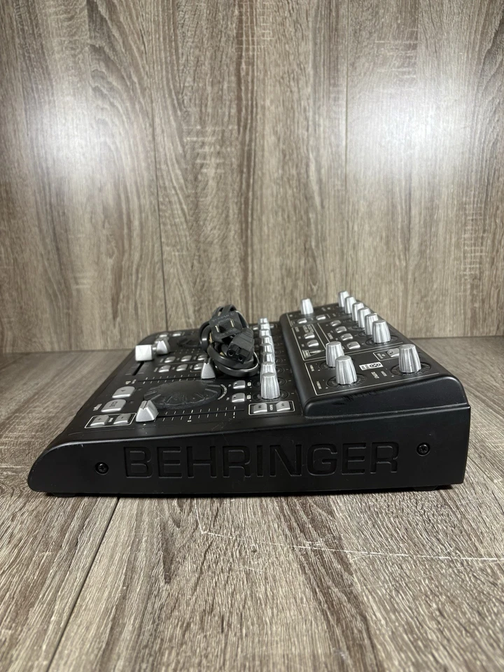 Behringer - B-Control DEEJAY - BCD 3000 - USB MIDI DJ CONTROLLER | Parts | - Image 4 of 4