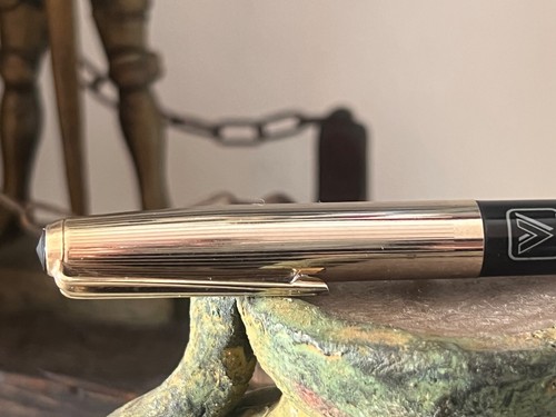 🔴 V PILOT penna stilografica usa e getta da collezione non utilizzabile vintage - Imagen 3 de 8