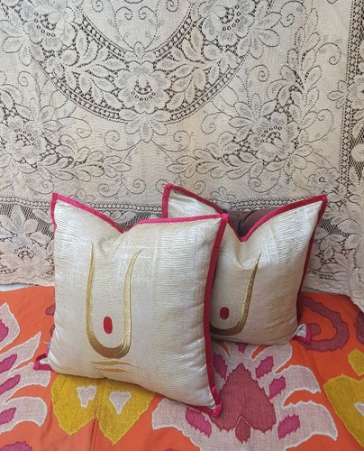 Pr(2) Pink Champa Boho Pillows 18 x 18 Tilak Symbol Velvet Trim, down/feather - Picture 2 of 8