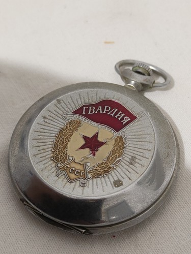 Orologio da tasca vintage MOLNIJA Guardia Stella Rossa, SOVIETICA/URSS - Picture 9 of 9