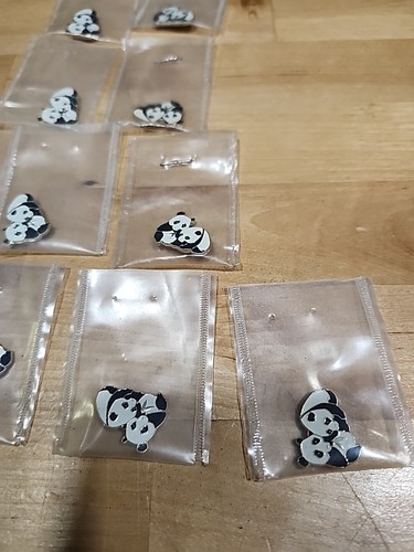 Enamel Panda Bears Lapel Pins Lot Of 11 ¿ - Picture 3 of 4