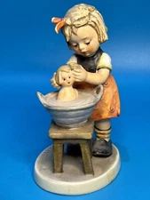 Vintage Goebel M.I. Hummel Figurine "Doll Bath" Hum 319 TMK-4 West Germany Rare