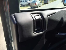 Land Rover Defender - Door Pad Armrest (INTERIOR, LEFT-SIDE)