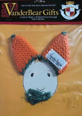 Muffy Vanderbear Gifts Knited Carrot EarMuffs Christmas Clothes Scarves Gift Box