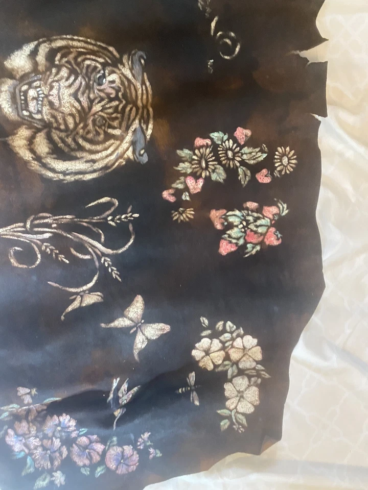 Hand Painted Bison Hide/Skin vintage - Image 4 of 4