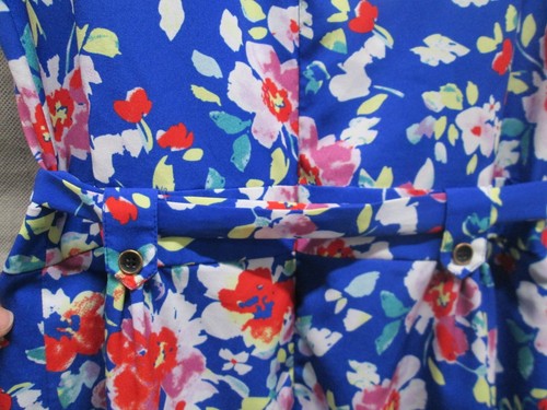 Yumi Kim Romper Womens Medium Blue Shorts Floral V-Neck Jumpsuits Chelsea Ladies - Picture 7 of 8