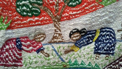 Handmade Needlepoint Madagascar Lemurs Hanging Wall Art - Bild 10 von 12
