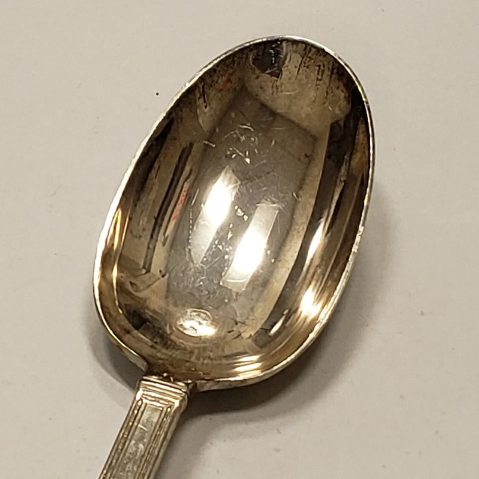 Cuchara para servir Tiffany and Co San Lorenzo de plata de ley de 8 1/2" cubiertos sin mono Foto 3 de 4