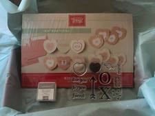 STAMPIN UP January 2022 KISSES HUGS Paper Pumpkin Kit - NEW