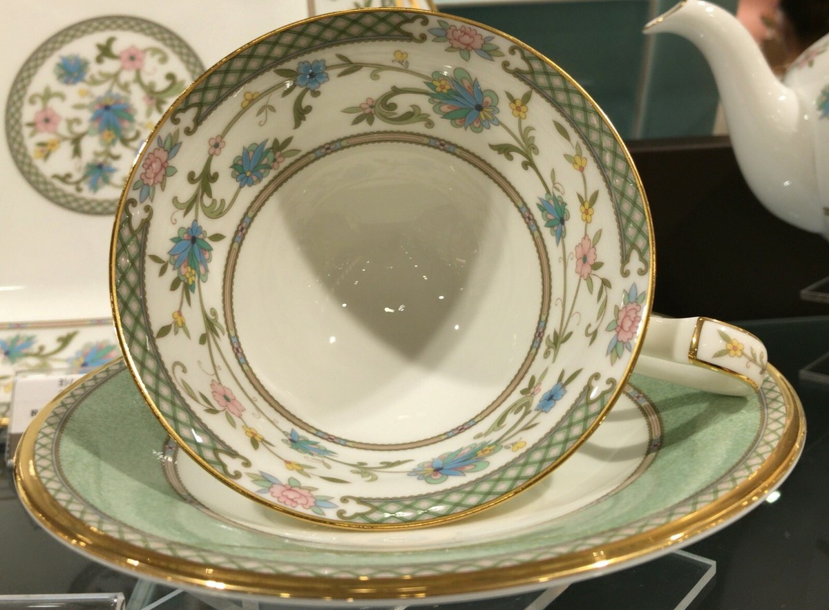s-l1200.jpg s-l1200.jpg