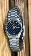 Vintage Seiko 5 Automatic 17 Jewels Blue Dial Japan Made Watch For Mens 7009