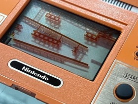 VINTAGE NINTENDO GAME & WATCH  MULTI SCREEN DONKEY KONG / DK-52