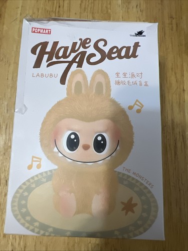 GEBRAUCHT Neu POP MART LABUBU Die Monster haben einen Sitz Blindbox Vinyl