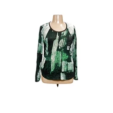 Simply Vera Green Graphic Blouse