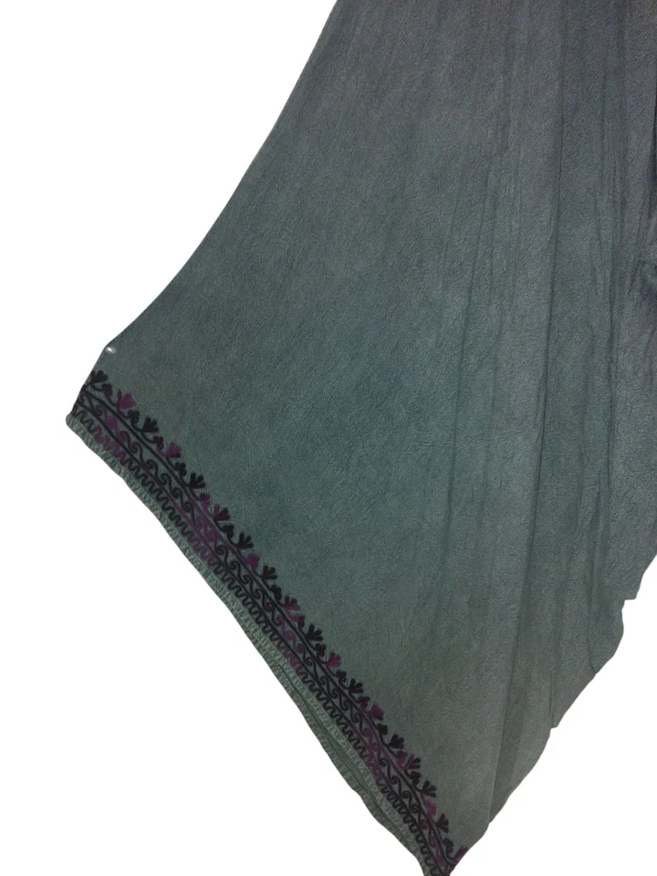 Mameluco Sacred Threads Talla Única Hippie Boho Gris Grande Púrpura Bordado Foto 3 de 4