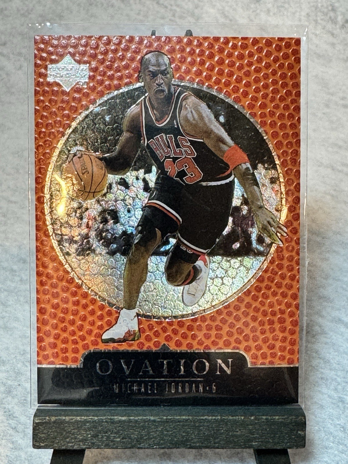 1998-99 Upper Deck Ovation Michael Jordan #7
