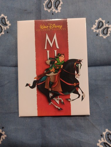 1998 vintage Disney’s Mulan Cinema Release Promotional Mulan on Khan Pin RARE - Picture 1 of 4