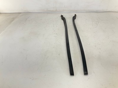 パライソへ 17-19 Jaguar XE Front Left & Right A-Pillar Windshield Molding OEM
