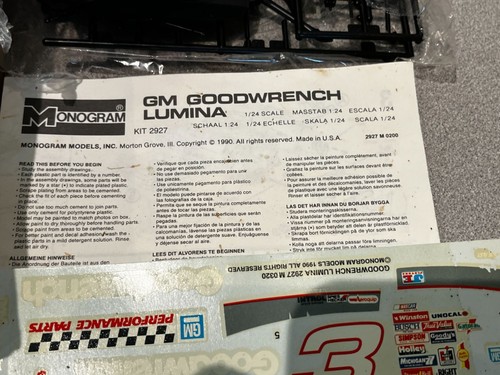 Monogram 2927 1/24 3 1990 GM Goodwrench Dale Earnhardt Chevy Lumina - Picture 11 of 17
