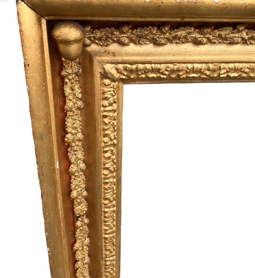 Espejo antiguo imperio con marco de yeso con detalles de bellota Foto 2 de 4