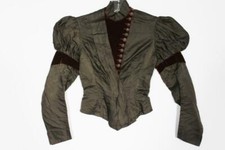 RARE FRENCH ANTIQUE VICTORIAN GREEN SILK  VELVET BODICE SIZE EXTRA SMALL