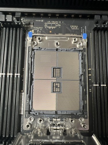 ASUS Pro WS WRX80E-SAGE SE WIFI E-ATX Motherboard - FOR PARTS - Untested #1 - Photo 8/12