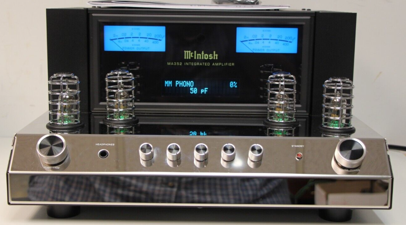 McIntosh (MA352) 2Channel Integrated Amplifier eBay