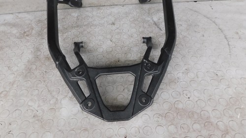 STAFFONE MANIGLIONE POSTERIORE GRAFFIO NEL LATO HONDA AFRICA TWIN 1100 2021 2024 - Foto 12 di 21