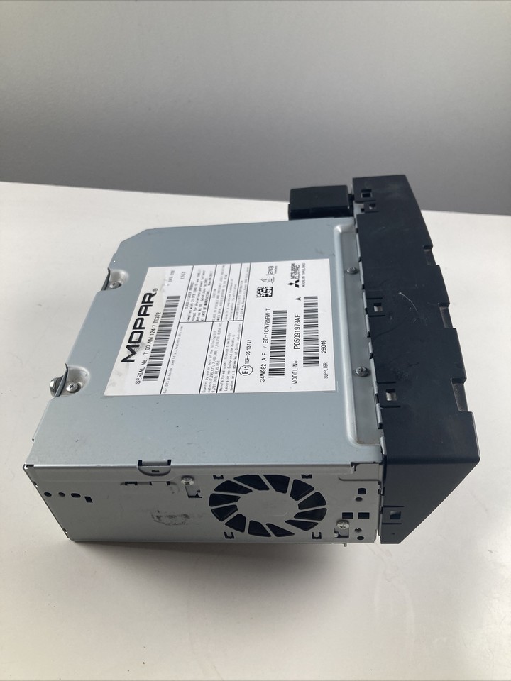 20172021 Pacifica BluRay Blue DVD Player Dash Mounted Disc Radio