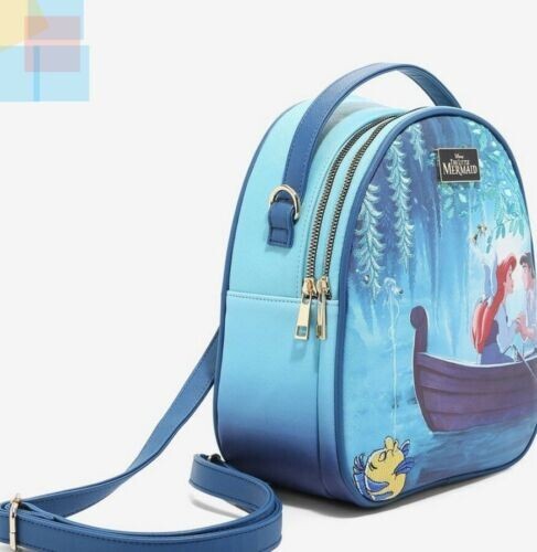 Mochila Loungefly Little Mermaid Kiss The Girl Light Up ¡NUEVA! ¡Envío gratis! - Imagen 2 de 5