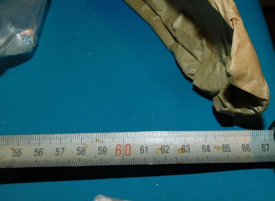 LOT ANCIEN GARDE BOUE DE VELO AV & AR EN ALUMINIUM ø 65cm / 26" .+TRINGLES & VIS - Photo 3/4