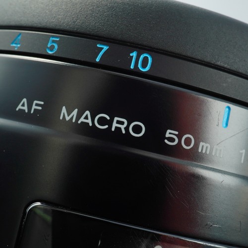 EXCELLENT MINOLTA AF Macro 50mm f/2.8 Macro Lens - Picture 19 of 22