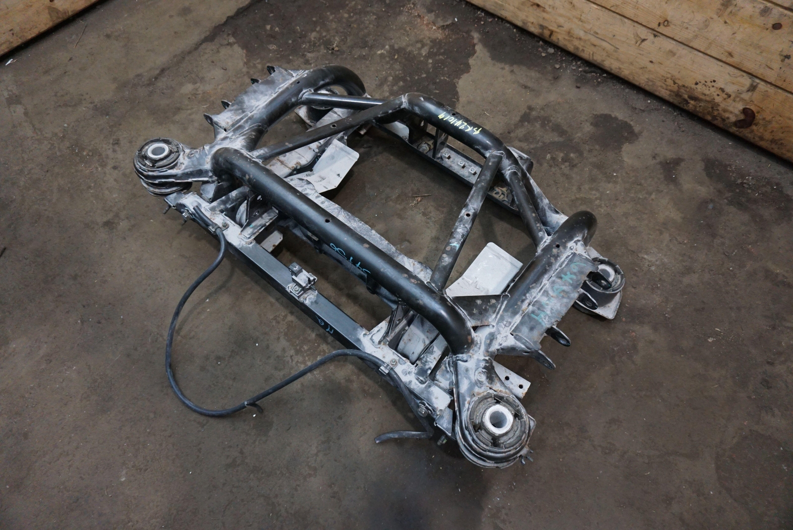 Rear Suspension Subframe Crossmember 980145392 Maserati GranTurismo S M145 08-19