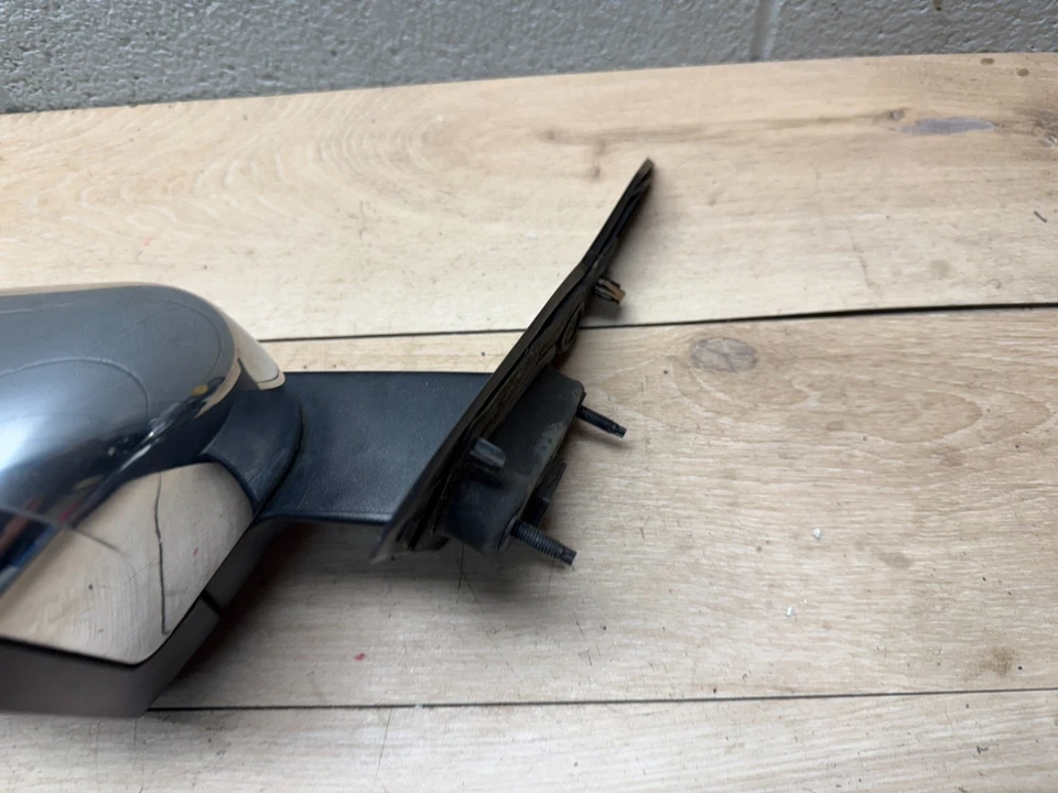 FORD FIVE HUNDRED 05-07 OEM FRONT LEFT DRIVER SIDE EXTERIOR VIEW MIRROR CHROME - Image 3 of 4