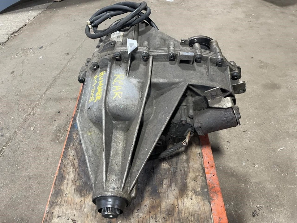 Hummer H3 2008 caja de transferencia trasera de 3,7 L OEM+  Foto 2 de 4